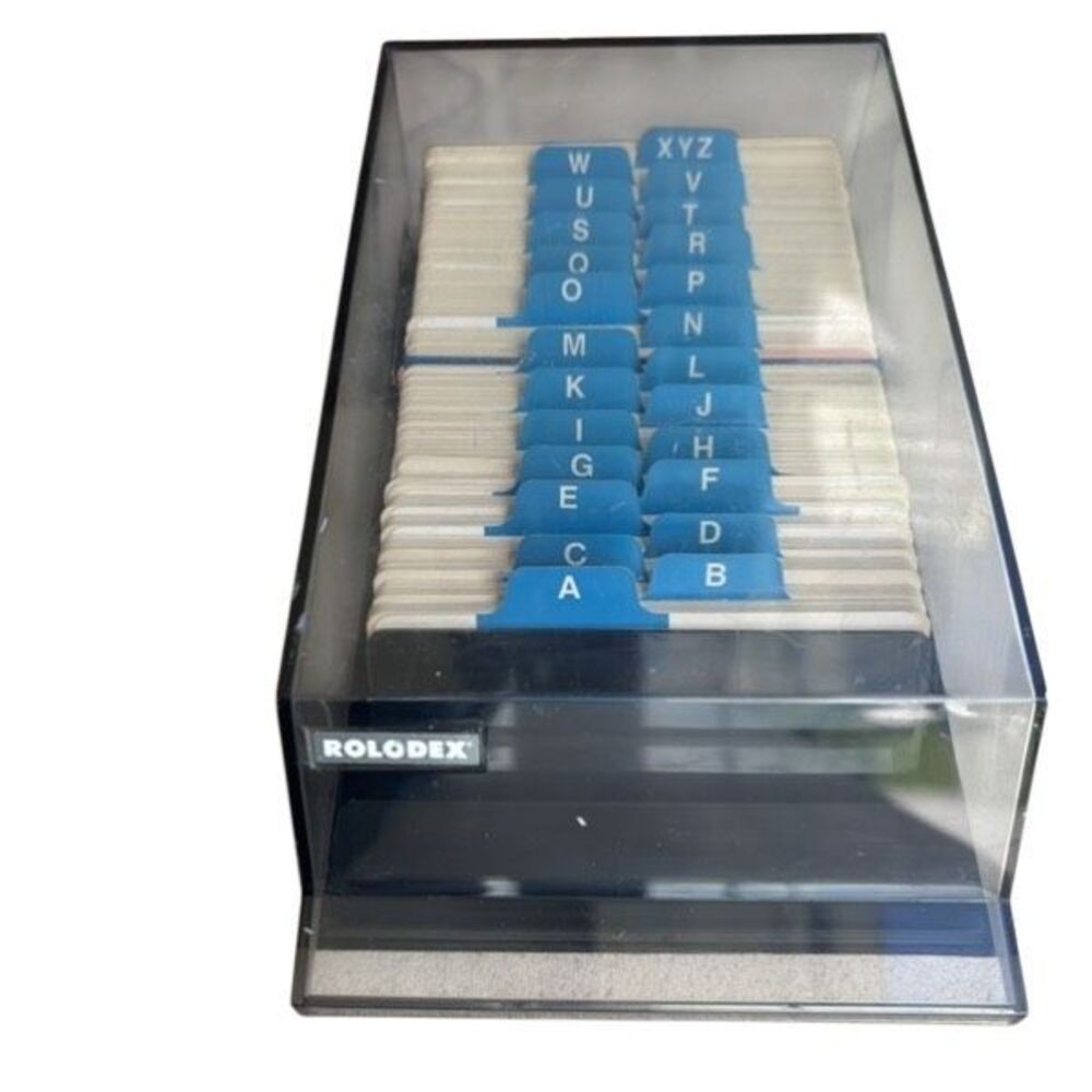 Rolodex Model VIP 24C Card File With Blank Cards And Alphabet Separaters